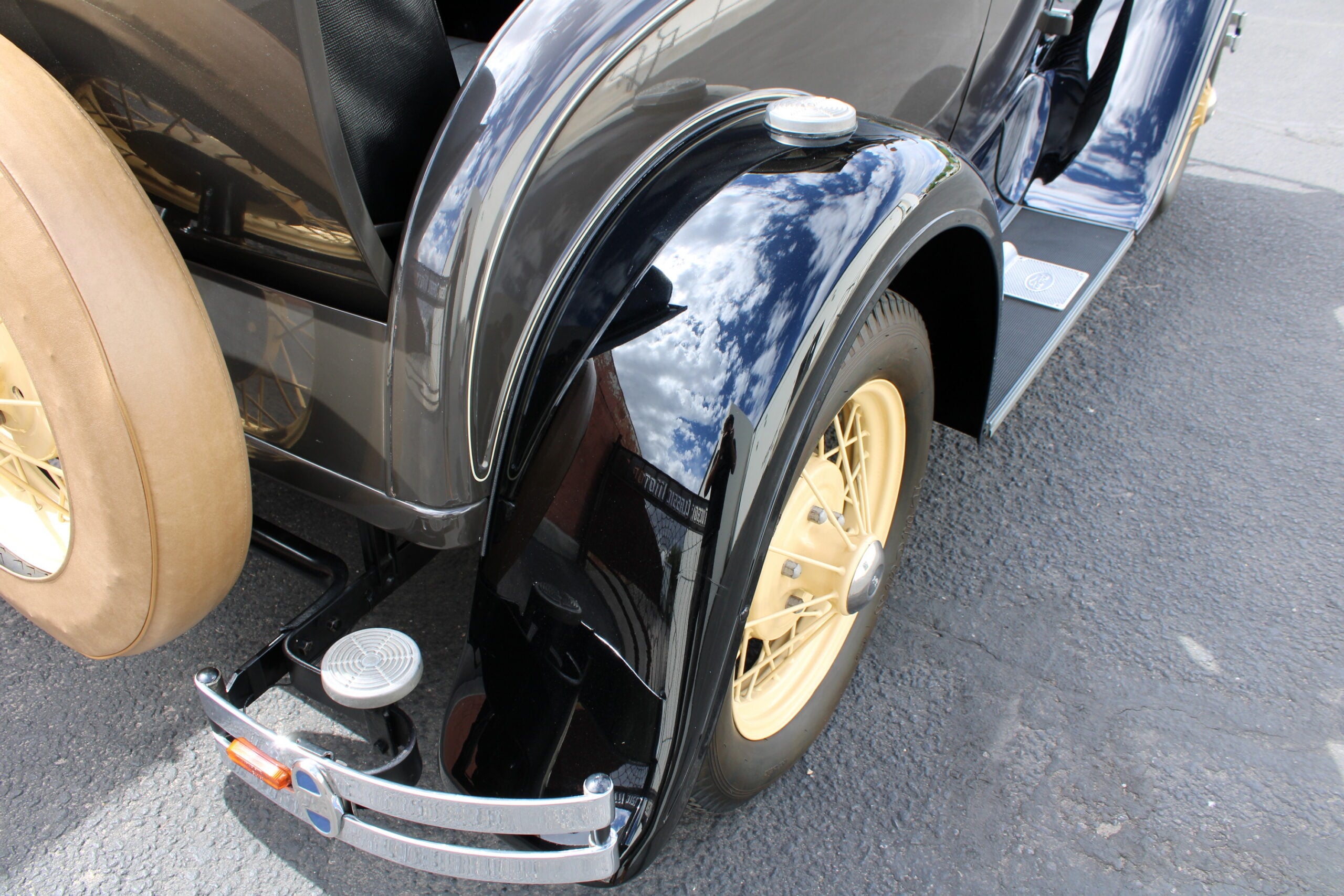 1930 Ford Model A Cabriolet