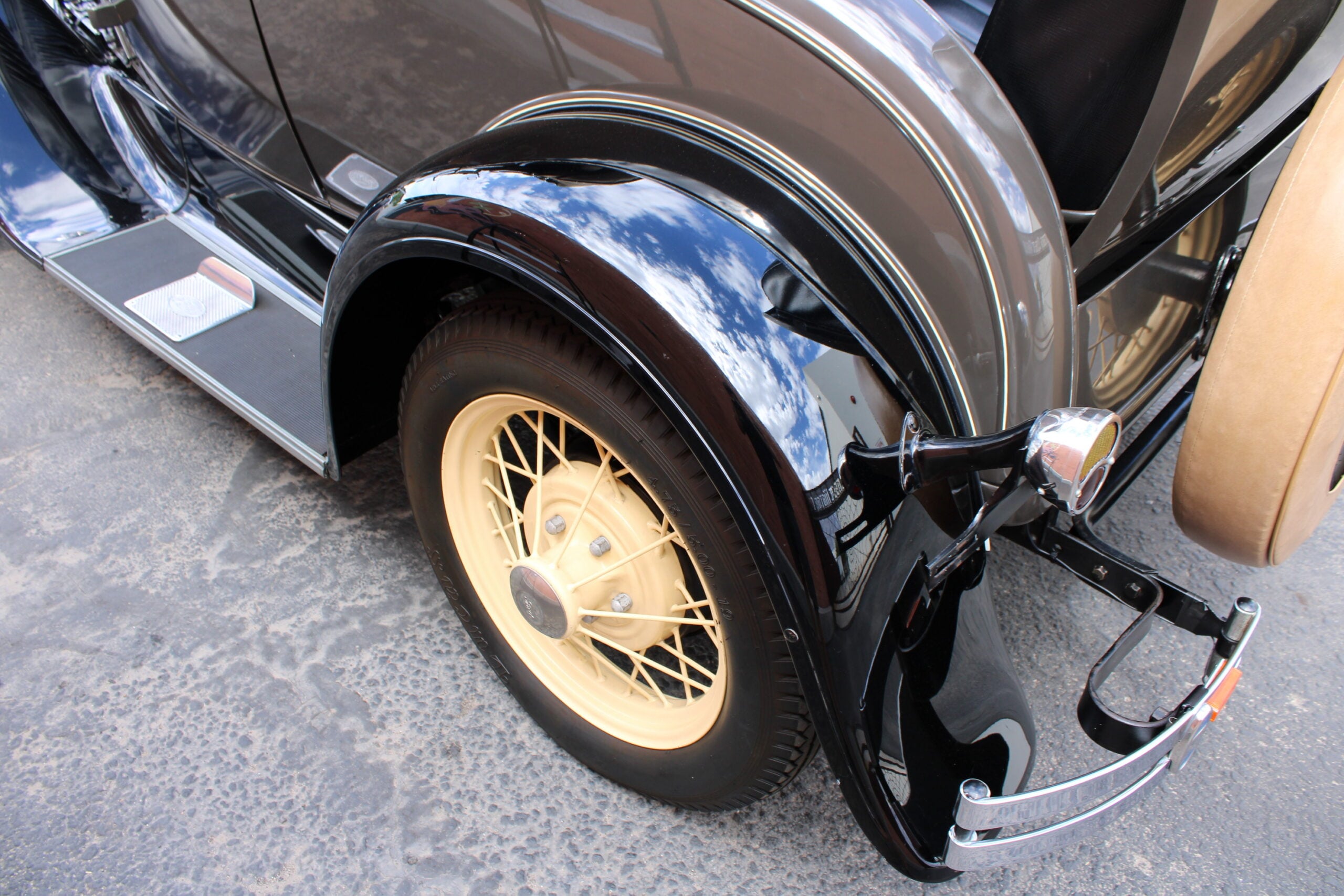 1930 Ford Model A Cabriolet