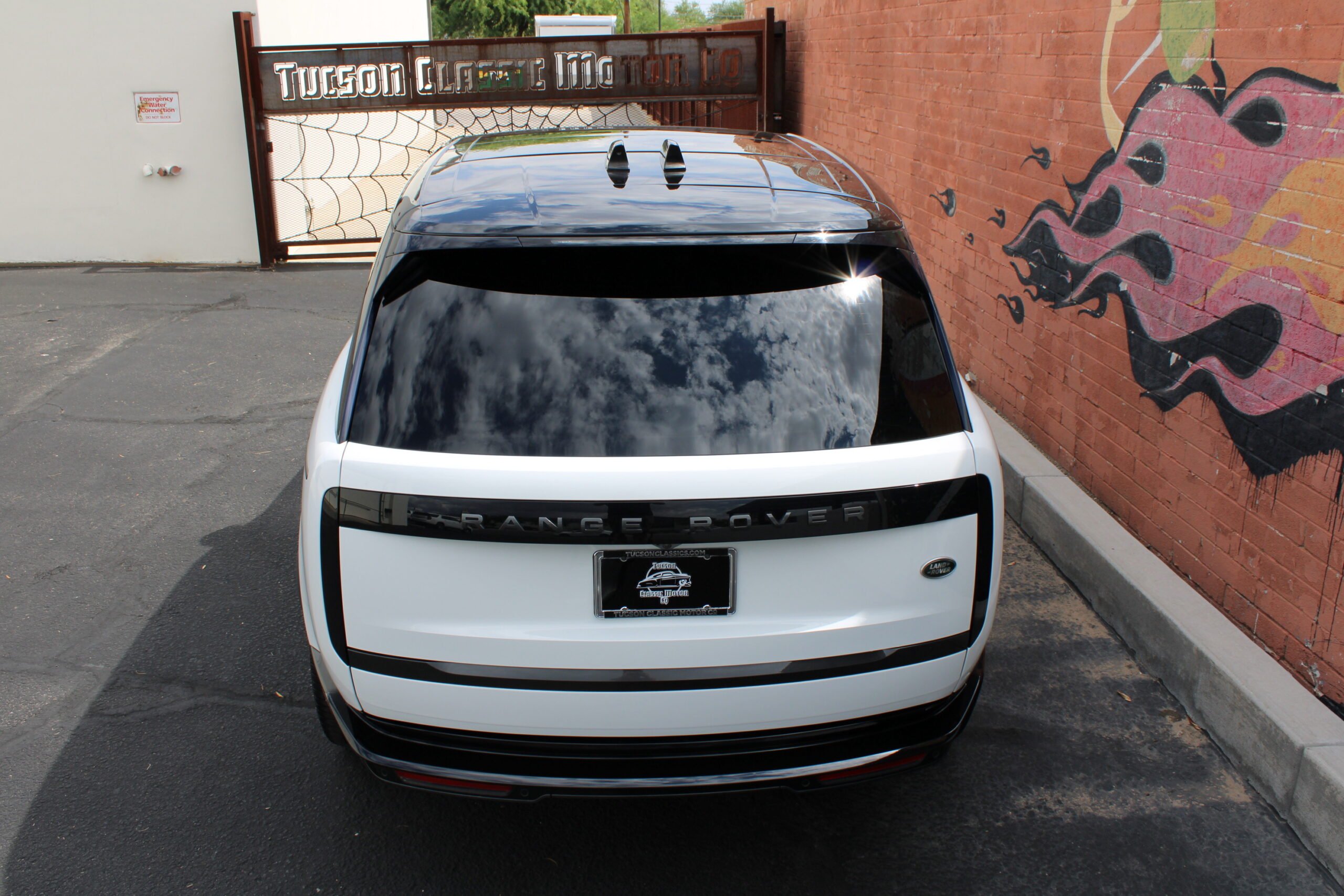 2023 Land Rover Range Rover P530 SE