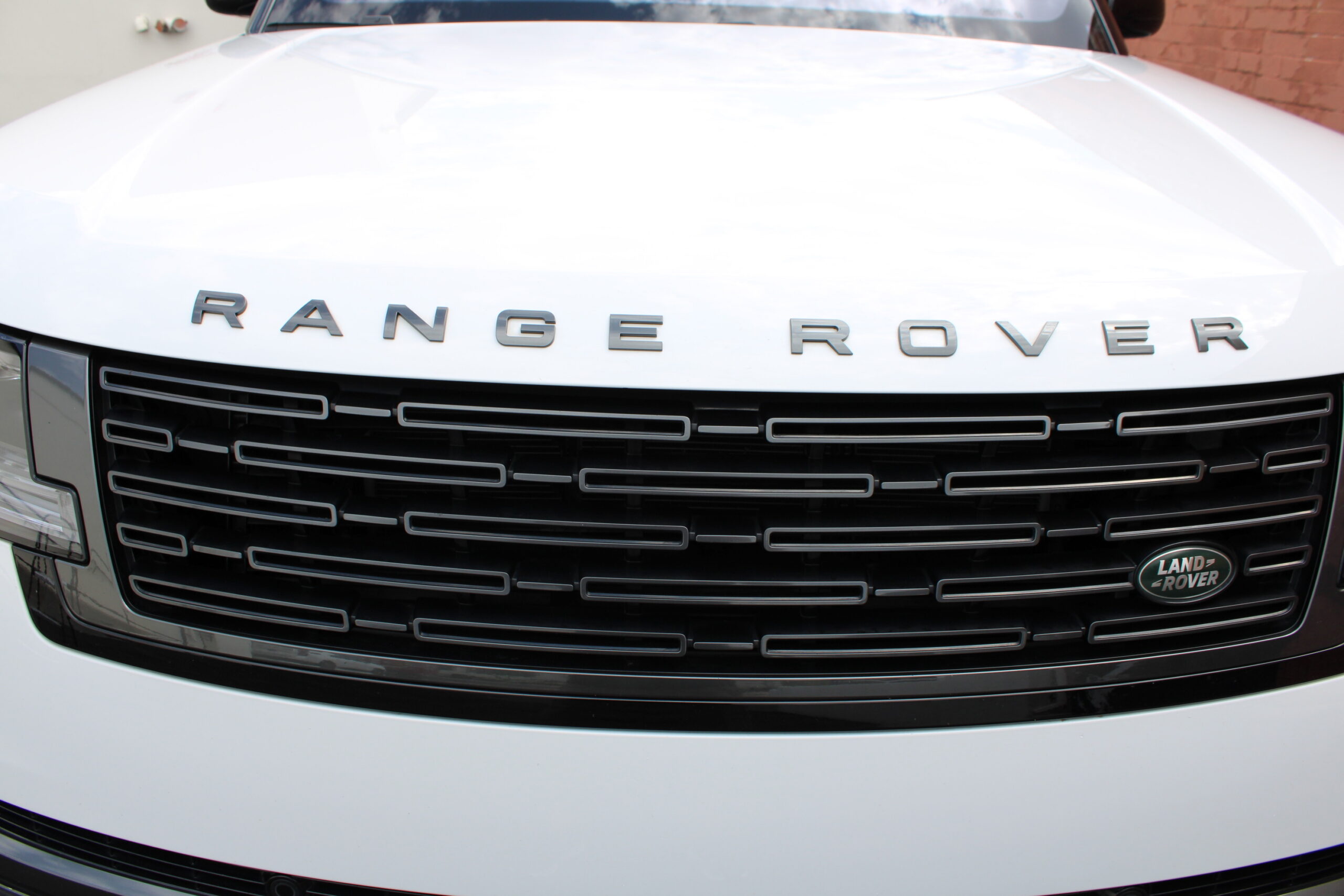 2023 Land Rover Range Rover P530 SE