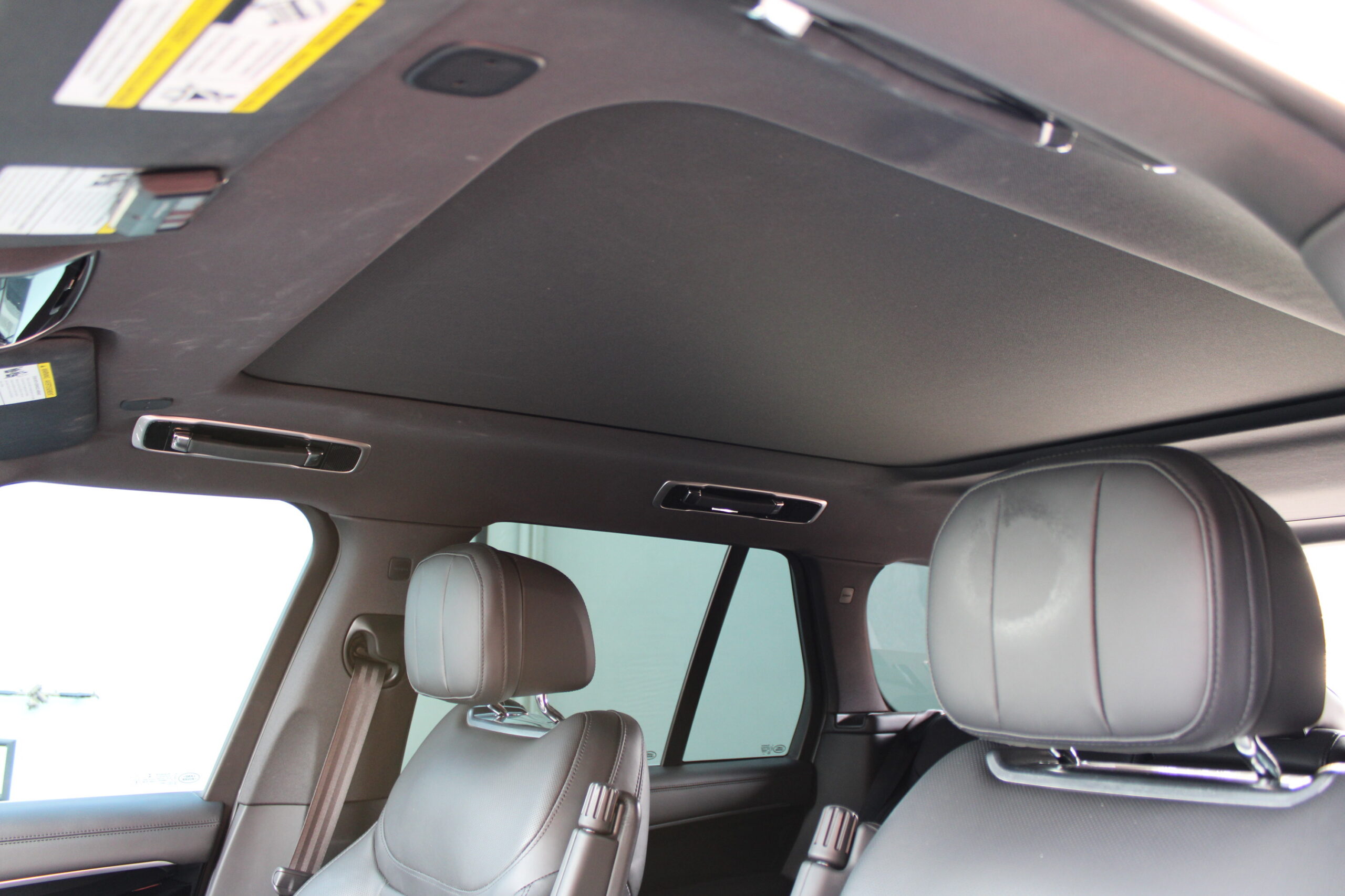 2023 Land Rover Range Rover P530 SE