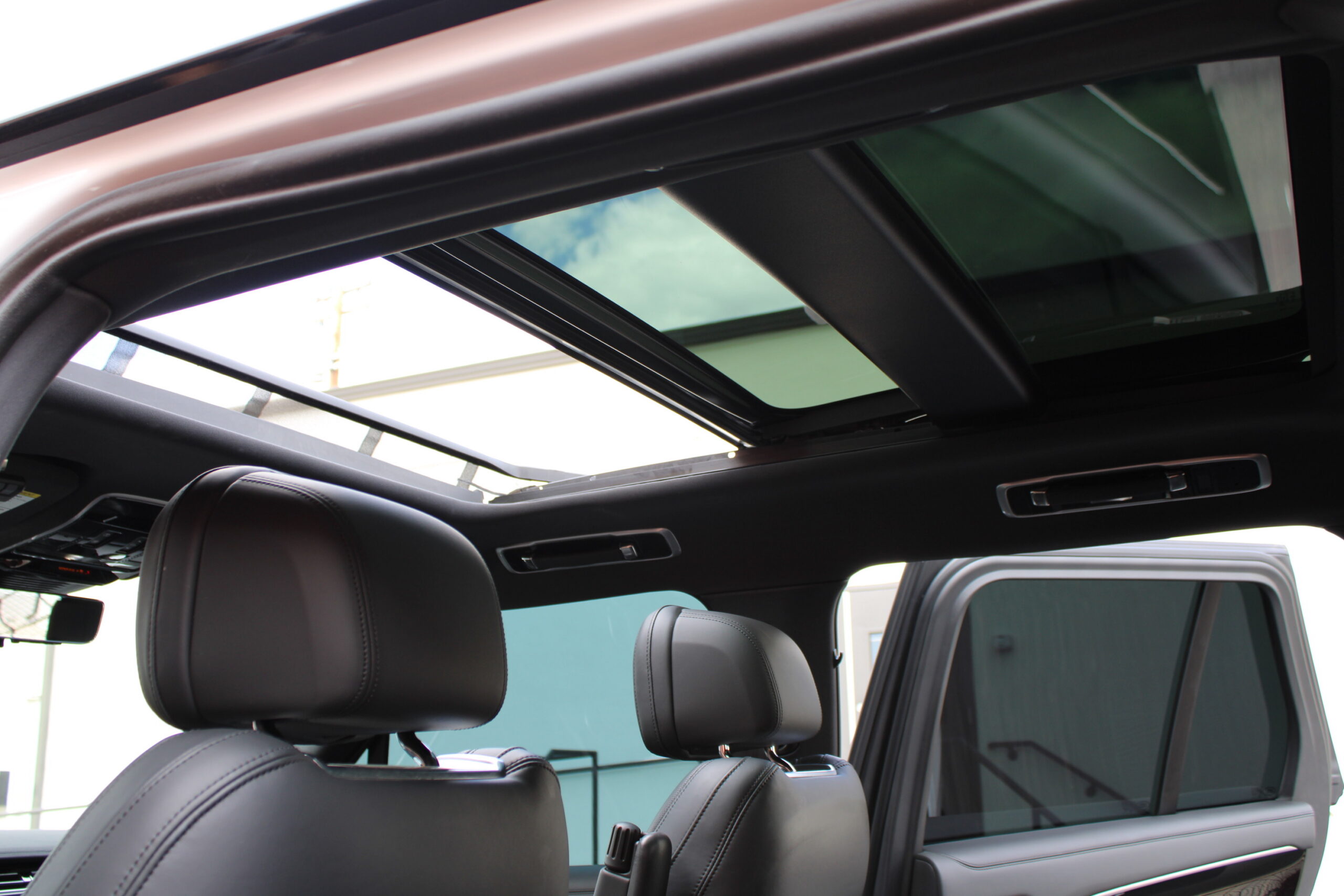 2023 Land Rover Range Rover P530 SE