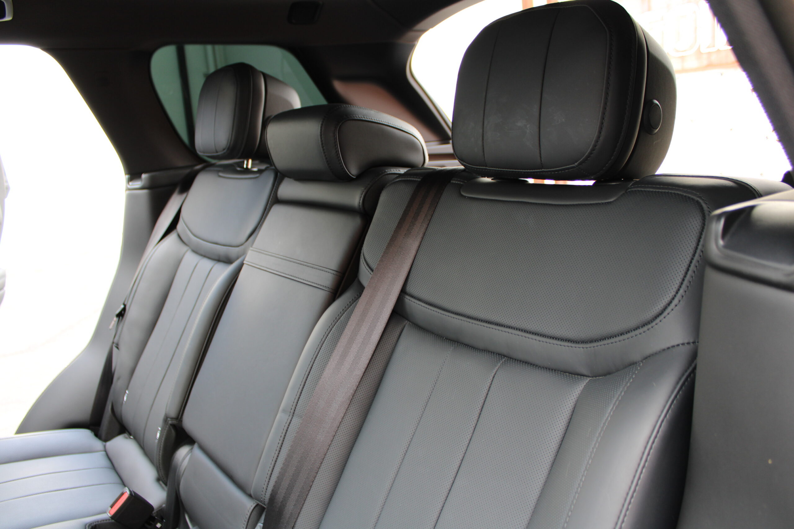 2023 Land Rover Range Rover P530 SE