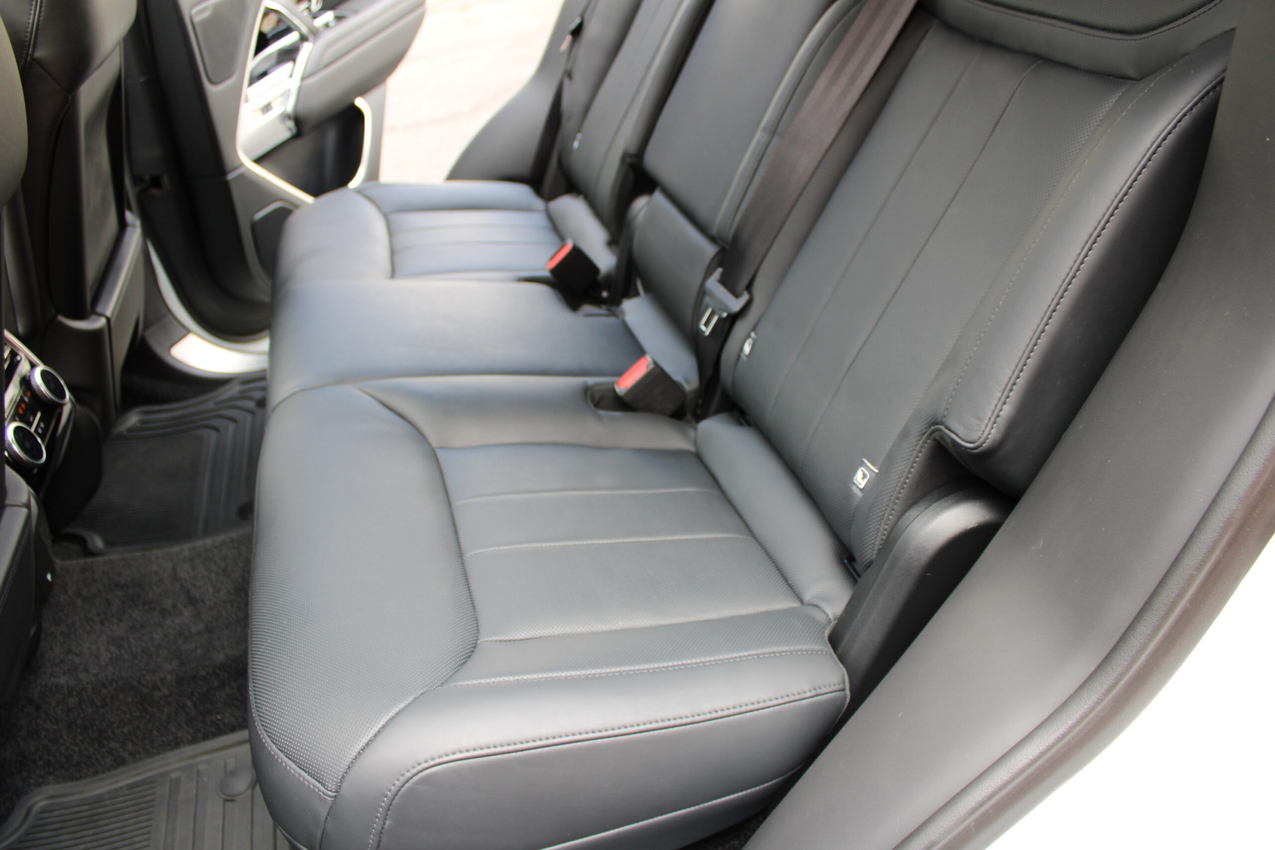 2023 Land Rover Range Rover P530 SE