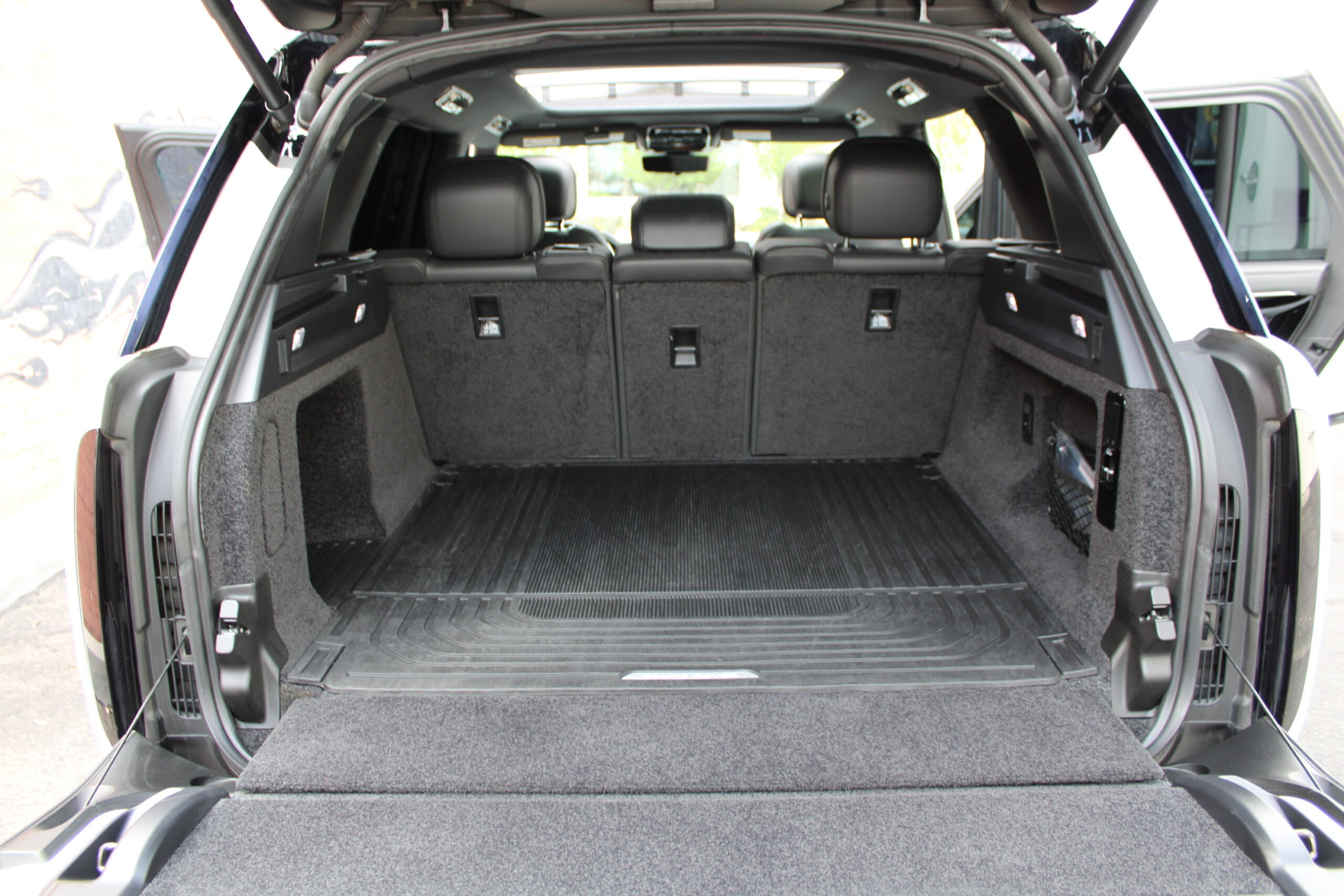 2023 Land Rover Range Rover P530 SE