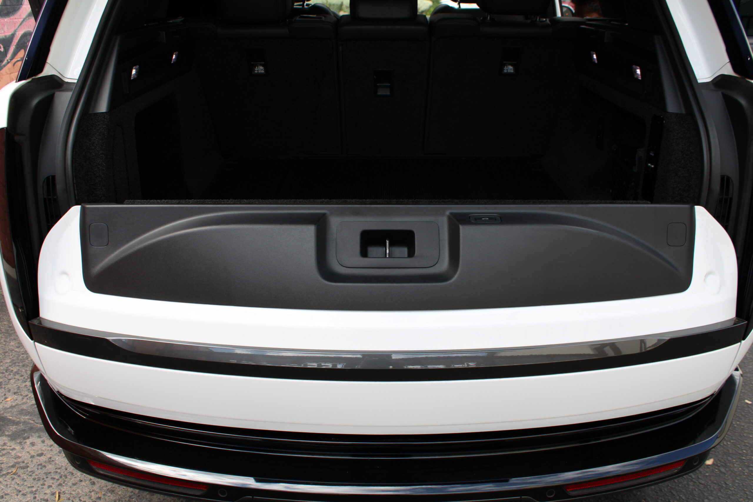 2023 Land Rover Range Rover P530 SE