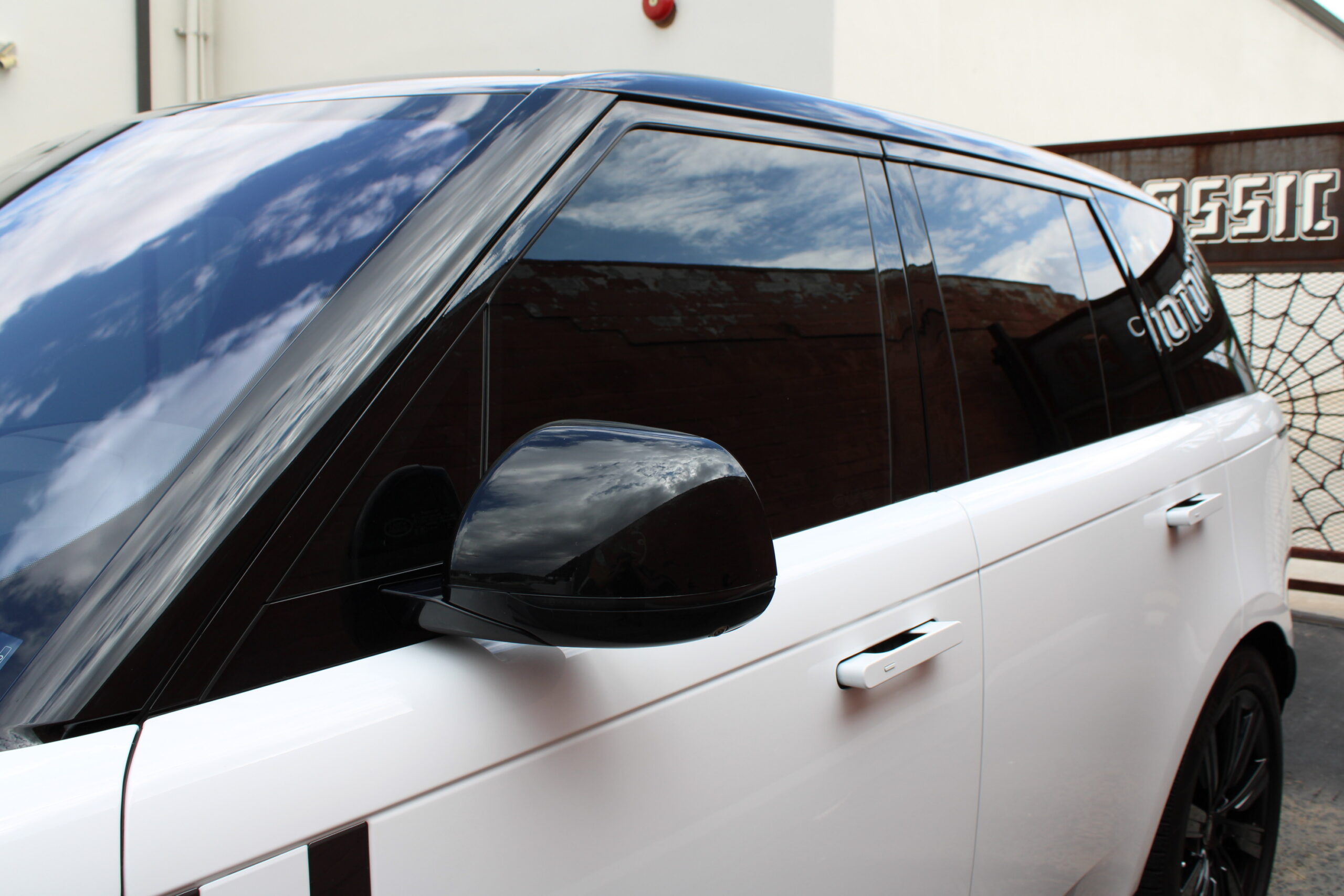 2023 Land Rover Range Rover P530 SE