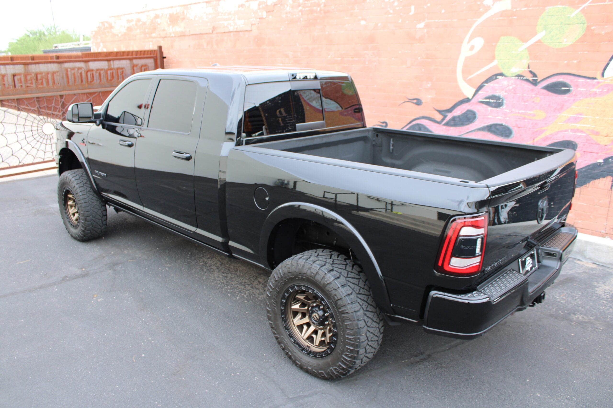 2020 Ram 3500 MEGACAB  HO Diesel Aisin 5″ Lift 42k miles