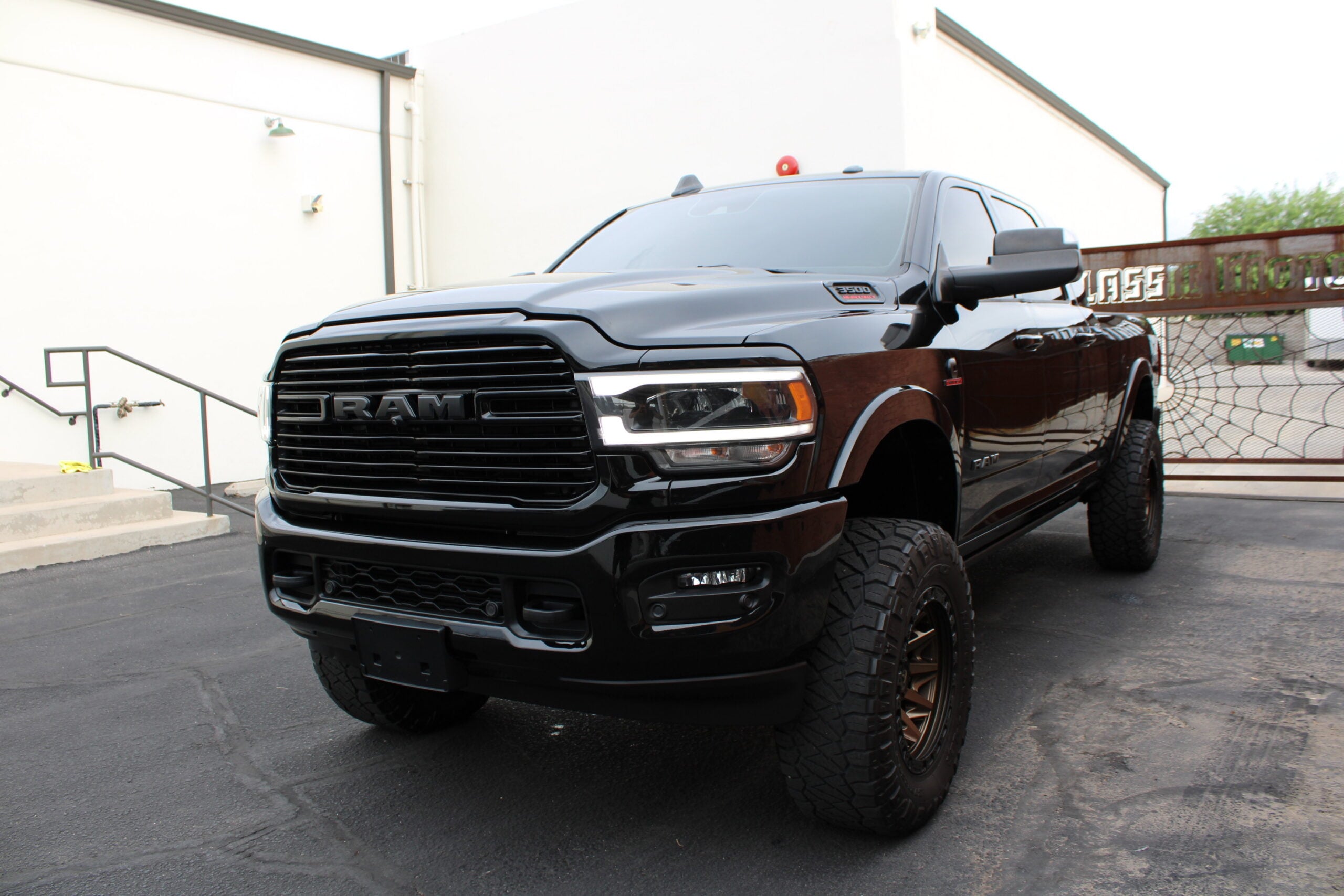2020 Ram 3500 MEGACAB  HO Diesel Aisin 5″ Lift 42k miles