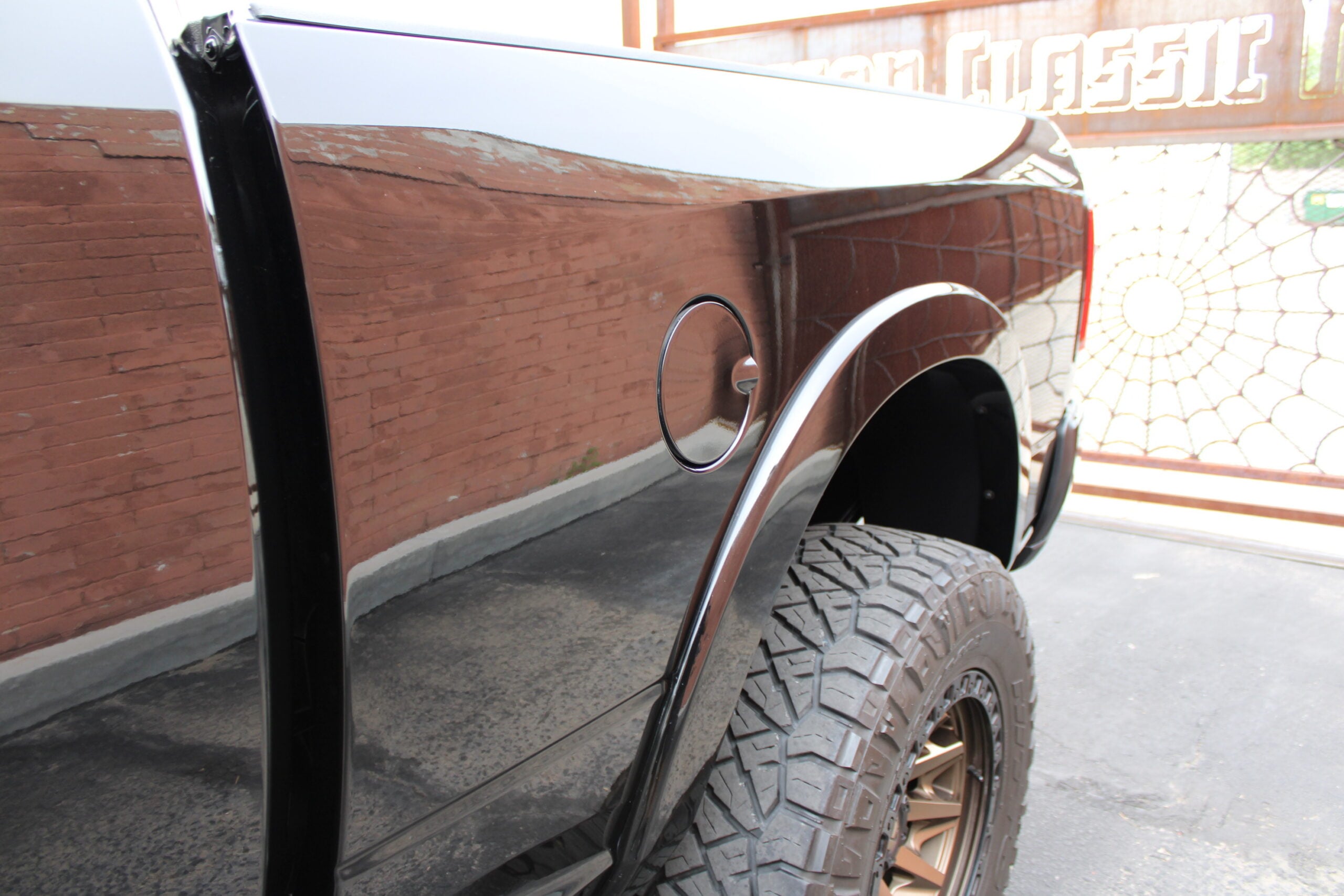 2020 Ram 3500 MEGACAB  HO Diesel Aisin 5″ Lift 42k miles