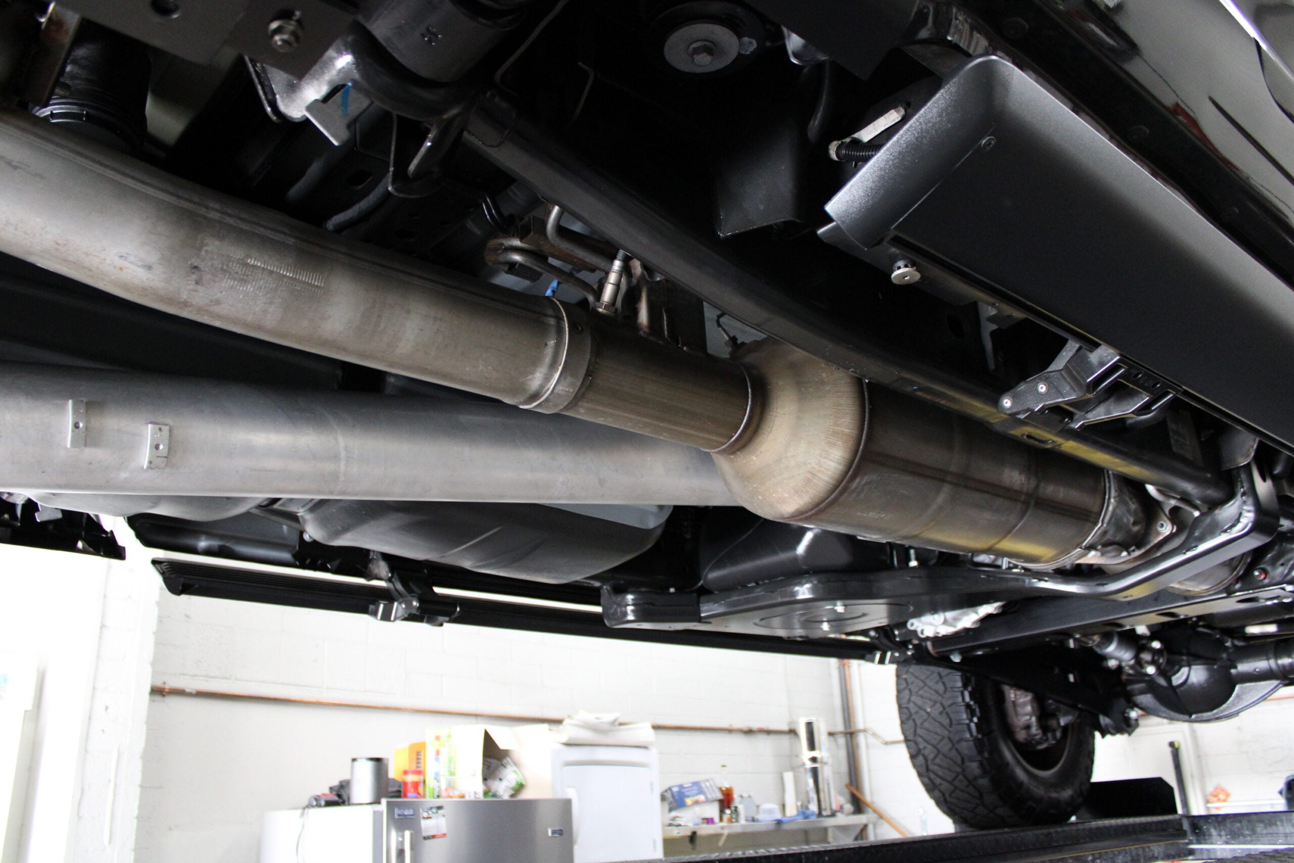 2020 Ram 3500 MEGACAB  HO Diesel Aisin 5″ Lift 42k miles