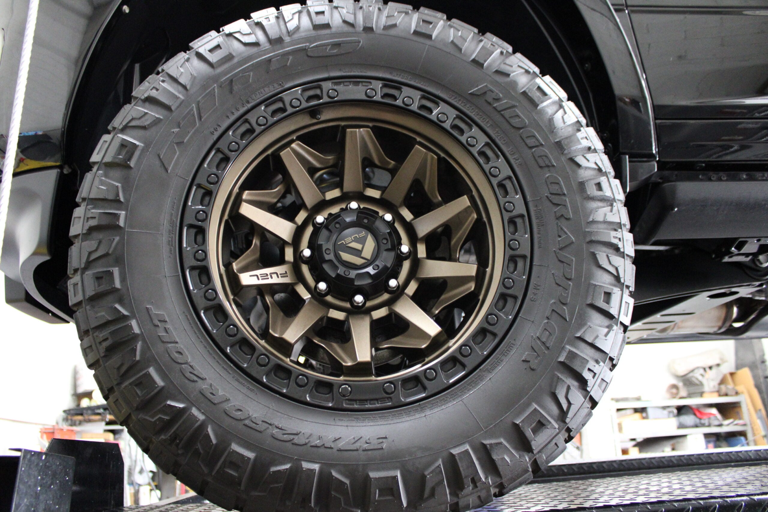 2020 Ram 3500 MEGACAB  HO Diesel Aisin 5″ Lift 42k miles