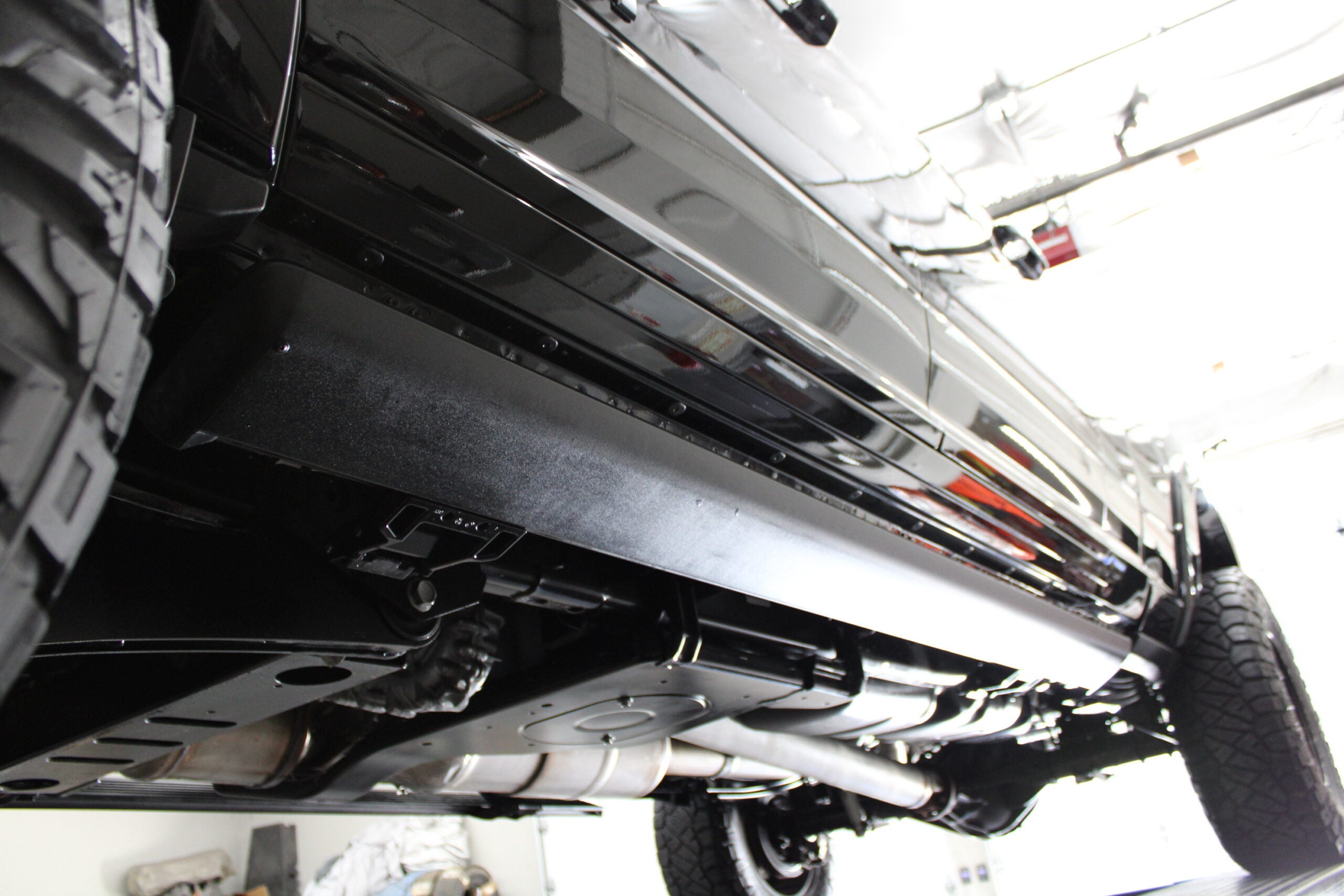 2020 Ram 3500 MEGACAB  HO Diesel Aisin 5″ Lift 42k miles