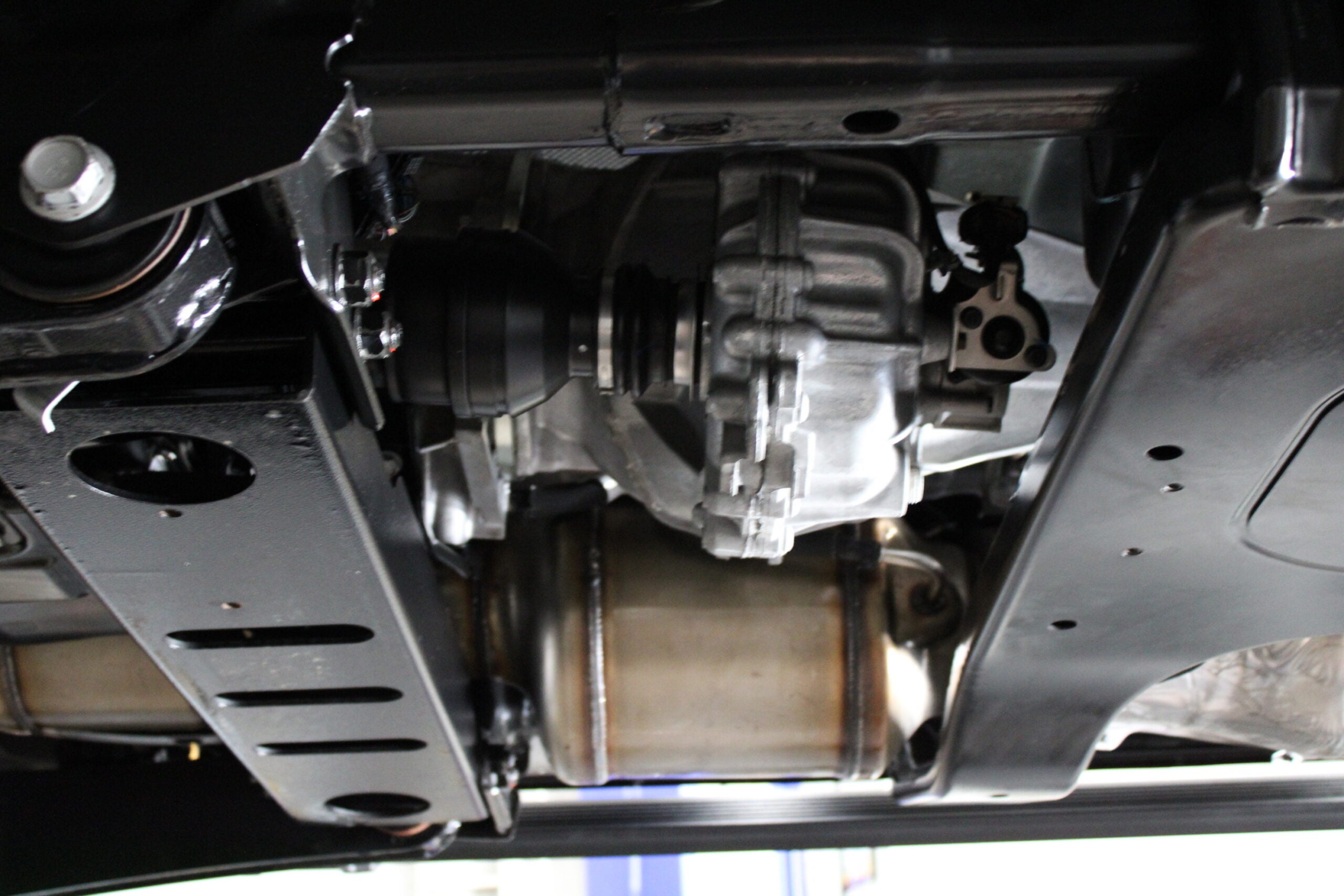 2020 Ram 3500 MEGACAB  HO Diesel Aisin 5″ Lift 42k miles